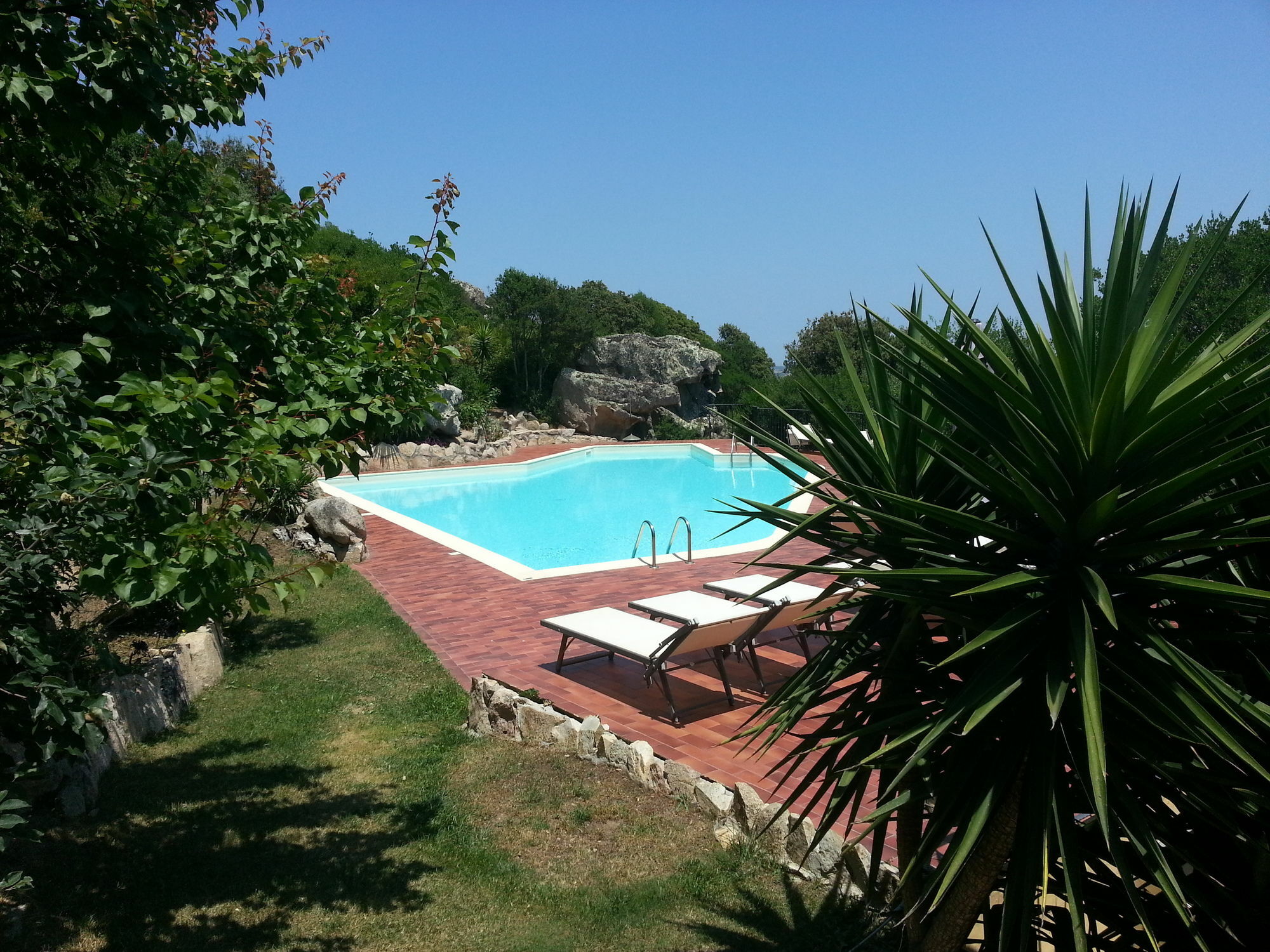 Hotel San Trano Luogosanto Exterior photo